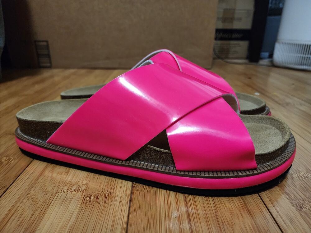Free People Sidelines Footbed Neon Pink Sandals Boho Sz 40 Summer Vacation Beach